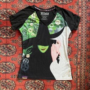 WICKED‎ The Broadway Musical Small Organic Cotton/Poly V-Neck T-shirt MINT!
